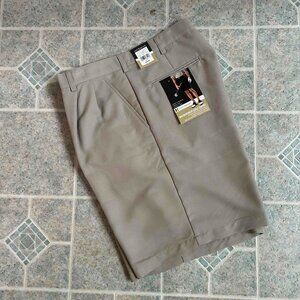 Mens Croft & Barrow Tan Golf Shorts NWT